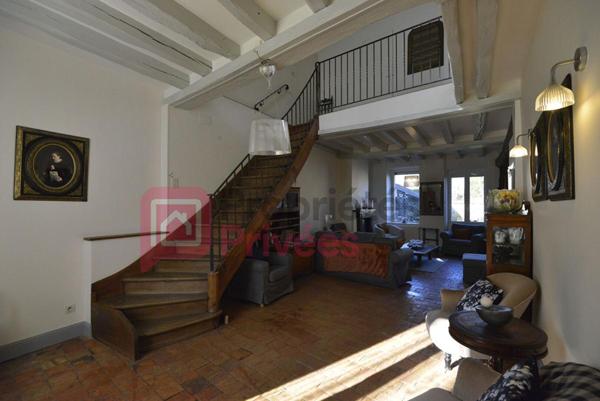 Maison ancienne centre ville 4 chambres avec jardin