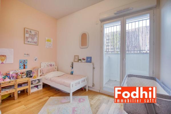 Appartement 3 pièces 62 m² avec terasse et jardin, parking et cave.