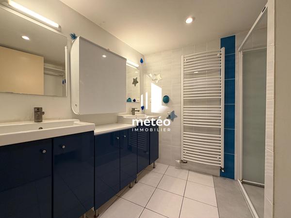 Maison Sainte-foy 10 pièces 300 m²
