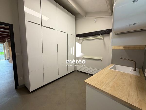 Maison Sainte-foy 10 pièces 300 m²