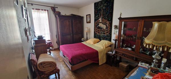 Marseille (13008) Appartement T3 + garage secteur Le Rouet / Prado