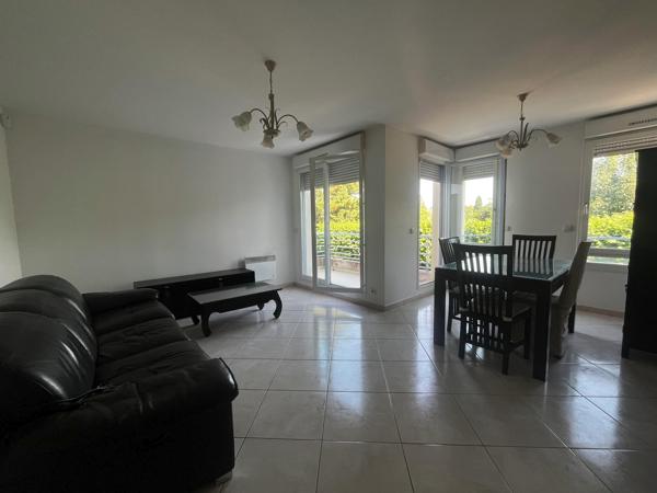 Superbe appartement de type F2 d'une superficie de 52,19m² avec Balcon, Box et Cave