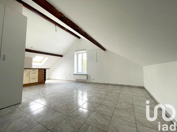 Studio 1 pièce de 13 m² à Crosne (91560)