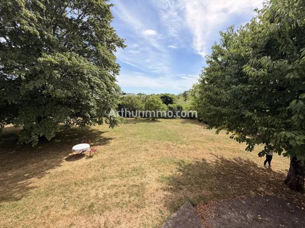 Vente                                                      Maison
                        
                     7 pièces                      170 m2                     à Bletterans