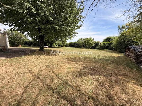 Vente                                                      Maison
                        
                     7 pièces                      170 m2                     à Bletterans