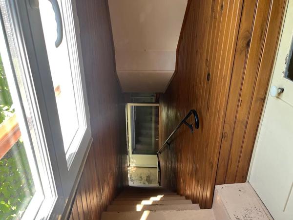 Vente                                                      Maison
                        
                     8 pièces                      96 m2                     à Nevers