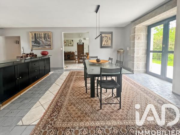Maison à vendre 7 pièces 356 m² Évron