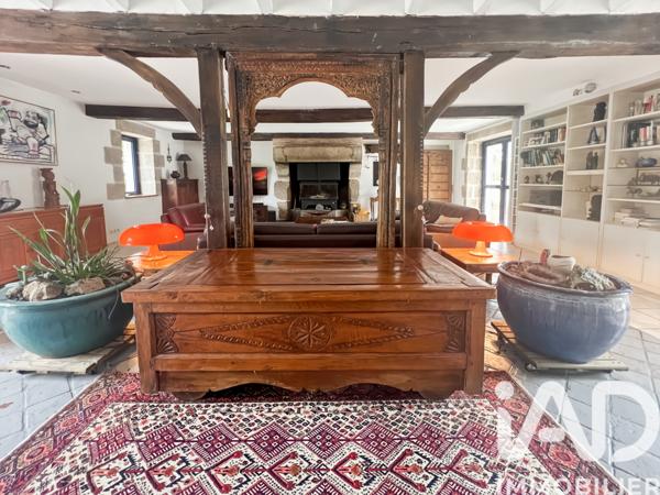 Maison à vendre 7 pièces 356 m² Évron