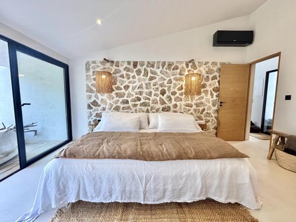 Villa contemporaine d'exception avec vue jusqu'a la mer!! '