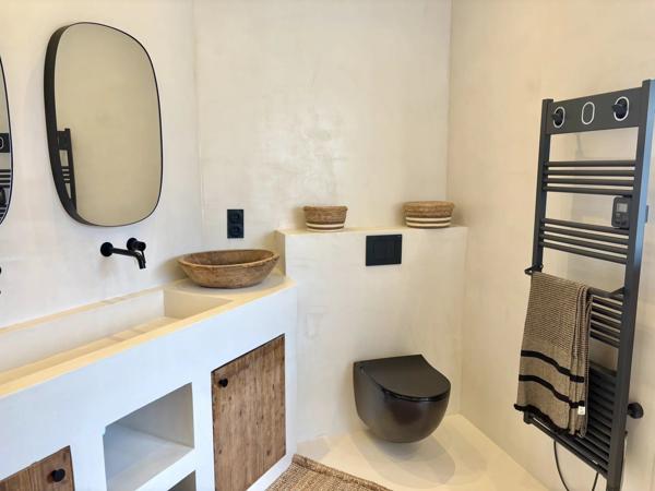 Villa contemporaine d'exception avec vue jusqu'a la mer!! '