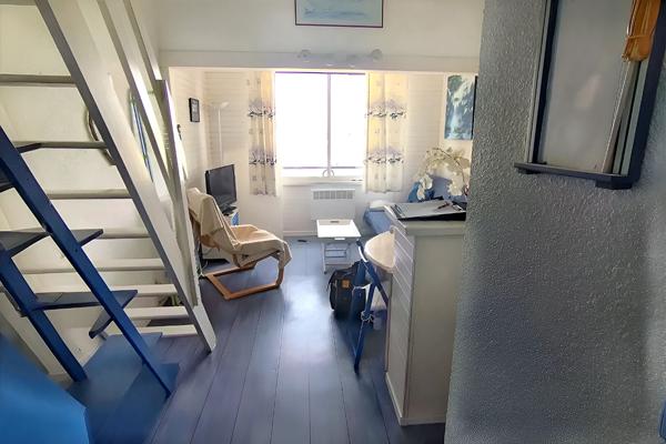 Appartement T1 avec mezzanine (34 m2) vue sur le port des Sables d'Olonne