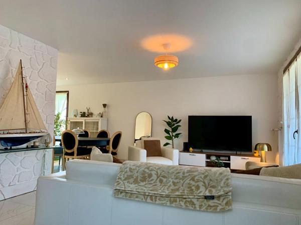 belle Villa de  plain pied  au calme  !