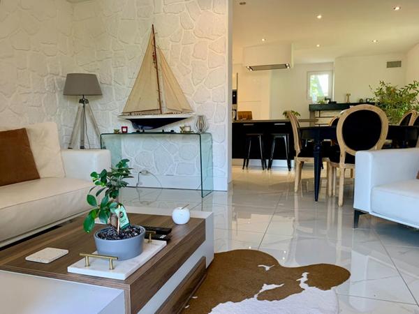 belle Villa de  plain pied  au calme  !