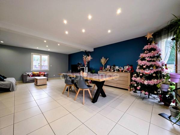 À VENDRE PAVILLON sur Sous-Sol complet 5 pièces proche de BLANGY SUR BRESLE (76)