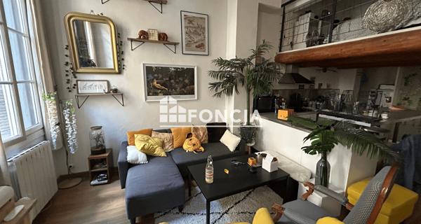 Location Studio 37.92 m² - Aix-en-provence 13100