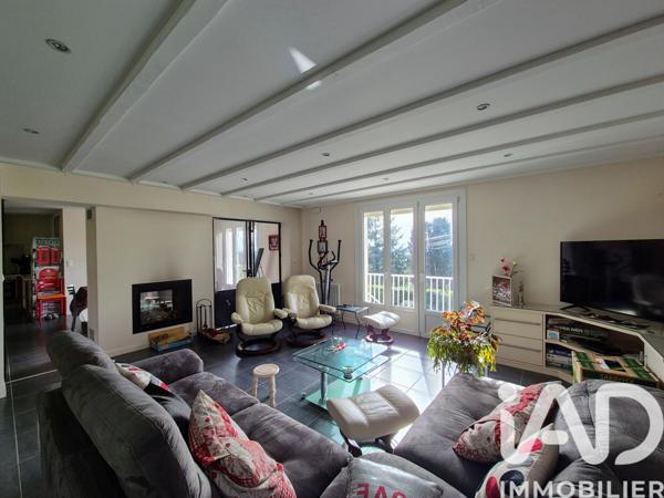 Maison à vendre 6 pièces 135 m² Saint-Étienne-de-Montluc
