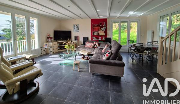 Maison à vendre 6 pièces 135 m² Saint-Étienne-de-Montluc