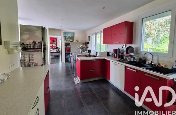 Maison à vendre 6 pièces 135 m² Saint-Étienne-de-Montluc