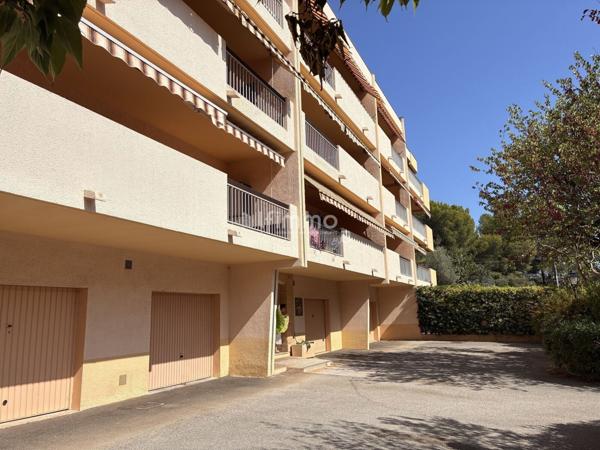 Sanary - T2 31m2 + Terrasse + Parking
