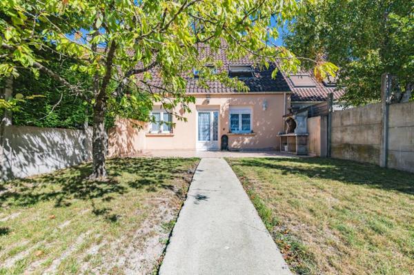 Maison type 5 avec terrasse et jardin