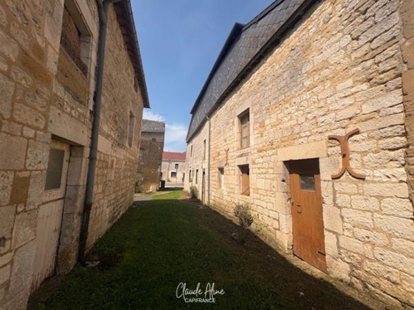 Maison de campagne à rénover – Thin-le-Moutier (08)