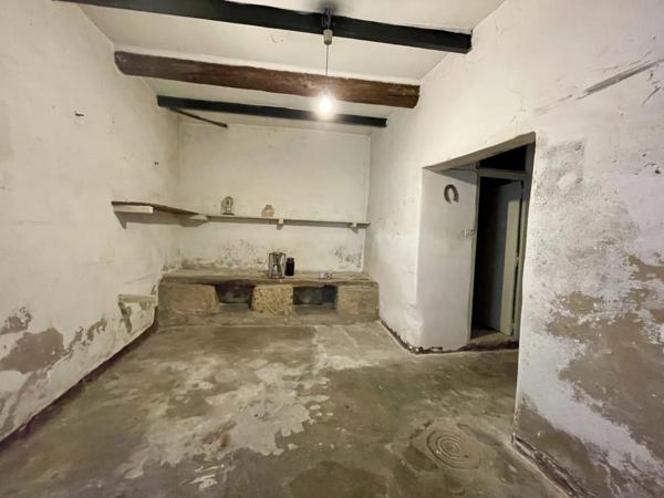 MAISON A RENOVER 160m2 + COMBLES AMENAGEABLES DE 75m2