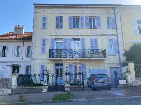 RARE. FREJUS. IDEAL INVESTISSEUR