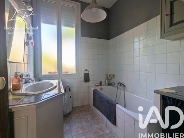 Maison à vendre 8 pièces 185 m² Hyères