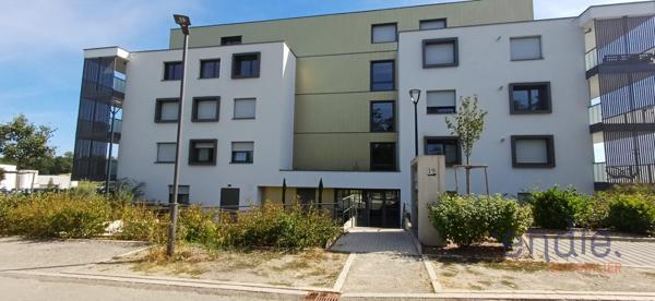 Appartement 3 pièces de 77,20 m² avec terrasse de 55 m² et jardin privatif de 146 m²