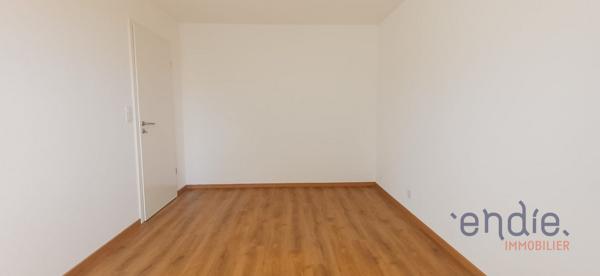 Appartement 3 pièces de 77,20 m² avec terrasse de 55 m² et jardin privatif de 146 m²