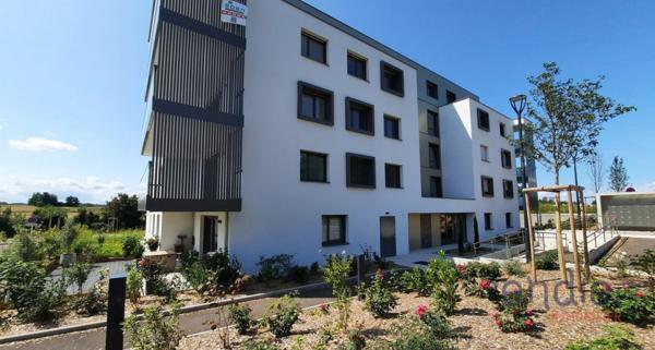 Appartement 3 pièces de 77,20 m² avec terrasse de 55 m² et jardin privatif de 146 m²