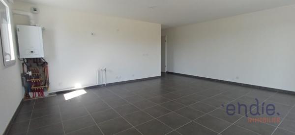 Appartement 3 pièces de 77,20 m² avec terrasse de 55 m² et jardin privatif de 146 m²