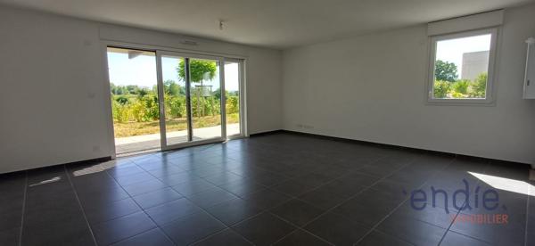 Appartement 3 pièces de 77,20 m² avec terrasse de 55 m² et jardin privatif de 146 m²
