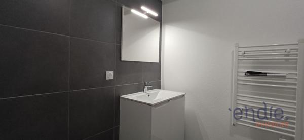 Appartement 3 pièces de 77,20 m² avec terrasse de 55 m² et jardin privatif de 146 m²