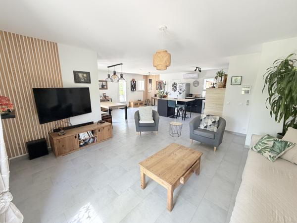 Villelaure (84530) Exclusivité Maison de famille