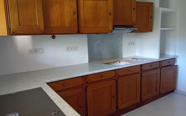 Maison à vendre    4 pièces • 101 m2 Pertuis