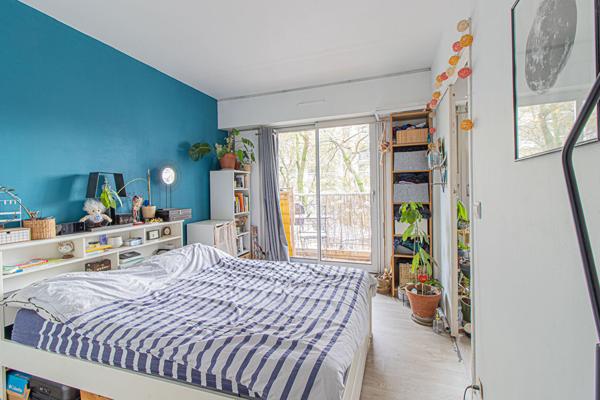PARIS 19EME - 2 PIECES AVEC GRAND BALCON. 370 000 € **  - Référence  6610-NG