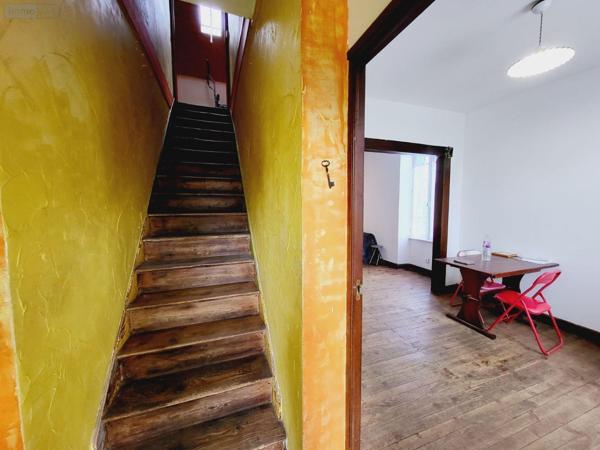 Maison à vendre à Ussel en Corrèze (19200), ref : UM 1180