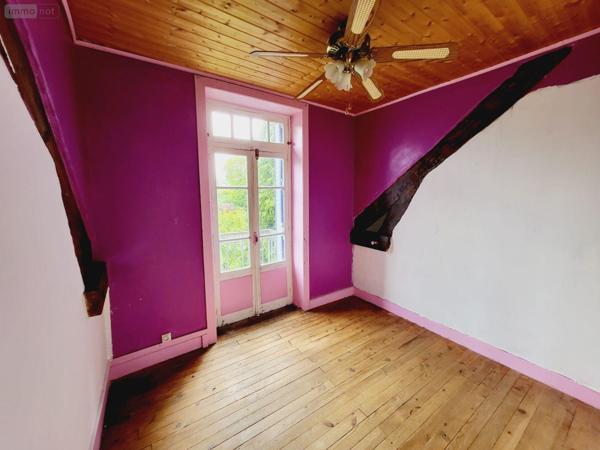 Maison à vendre à Ussel en Corrèze (19200), ref : UM 1180