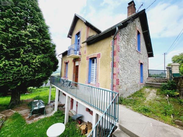 Maison à vendre à Ussel en Corrèze (19200), ref : UM 1180