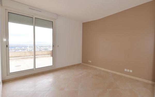Appartement à vendre    3 pièces • 78 m2 Grasse