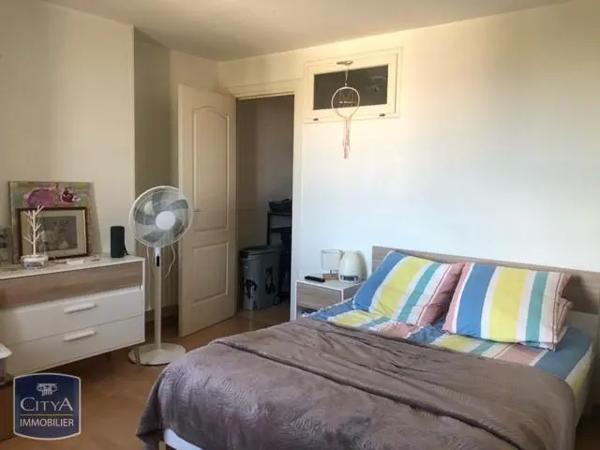 Appartement à louer 4 pièces 75.34m² Pérignat-lès-Sarliève (63170)