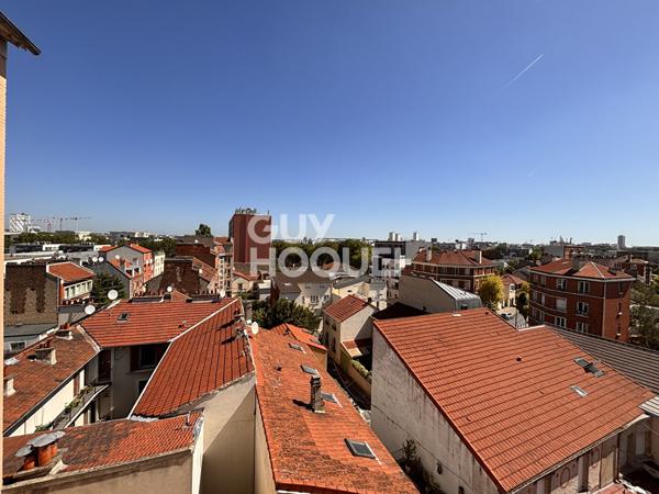 PORTE DE CLIGNANCOURT - 2 PIÈCES - 26,02 M²