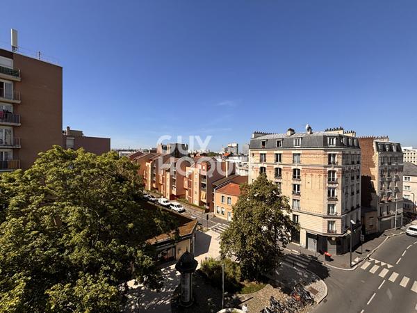 PORTE DE CLIGNANCOURT - 2 PIÈCES - 26,02 M²