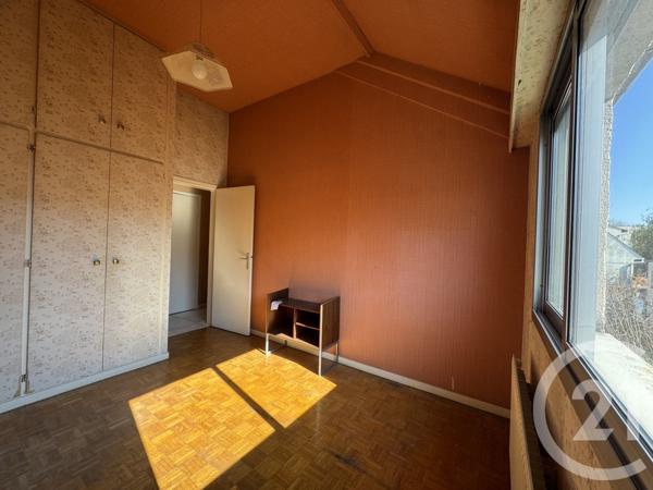 Maison à vendre  9 pièces - 171,58 m2 ST MAUR DES FOSSES - 94