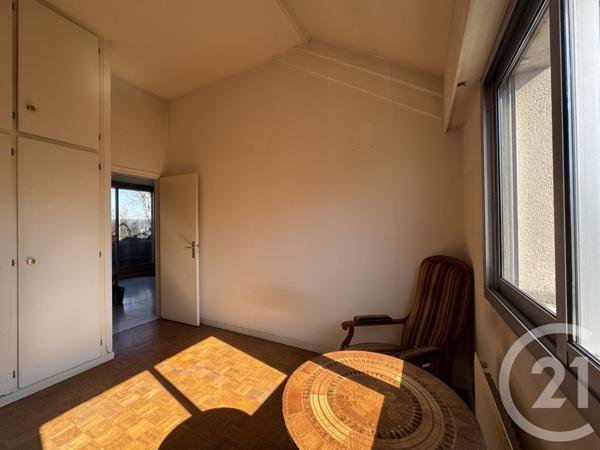 Maison à vendre  9 pièces - 171,58 m2 ST MAUR DES FOSSES - 94