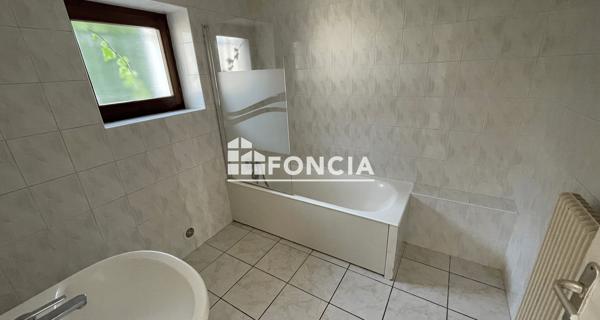 Location Appartement 2 pièces 48.79 m² - Beynost 01700