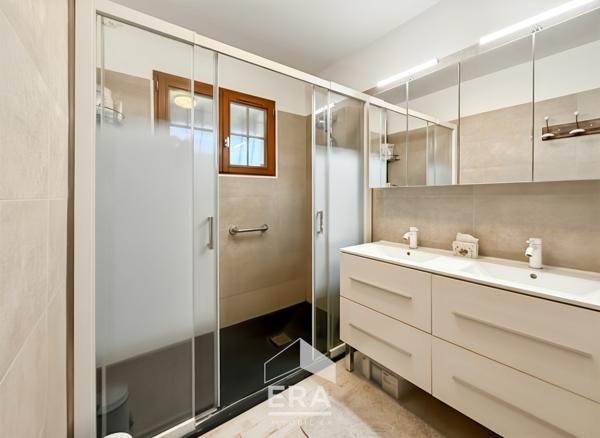 HOURTIN  - Entre Bourg et Océan - Maison de plain-pied de 110 m² + atelier - Parcelle de 500m²