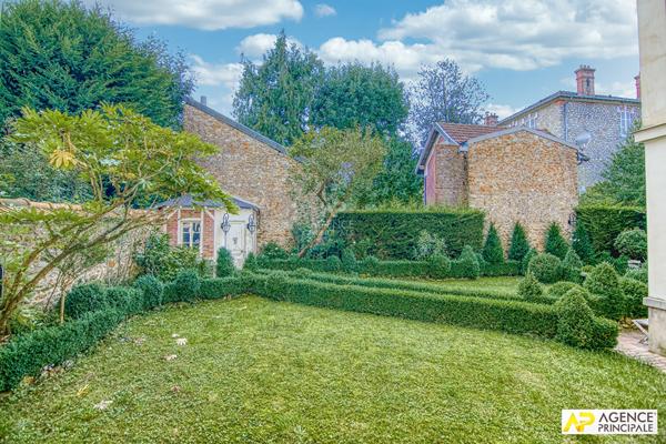 Le Chesnay St-Jean limite Versailles Appartement 4 pièces 82 m² carrez avec terrasse €623 000 ** - Référence 26211