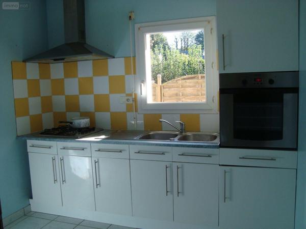 Maison individuelle à vendre à Saint-Thuriau dans le Morbihan (56300), ref : 063-356